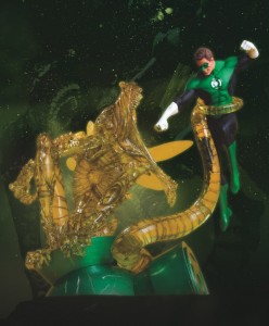 green-lantern-hal-jordan-vs-parallax-statue-dc-direct1-847x1024